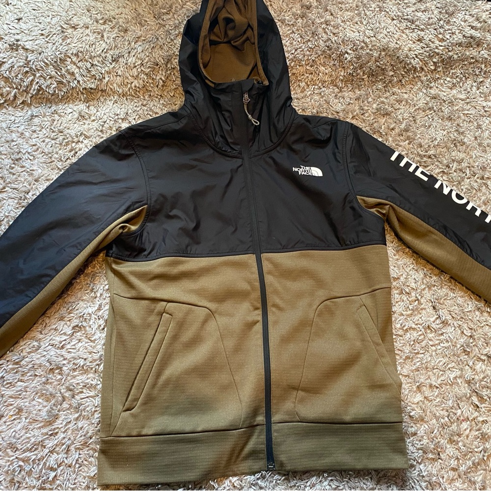 Men’s small north face jacket